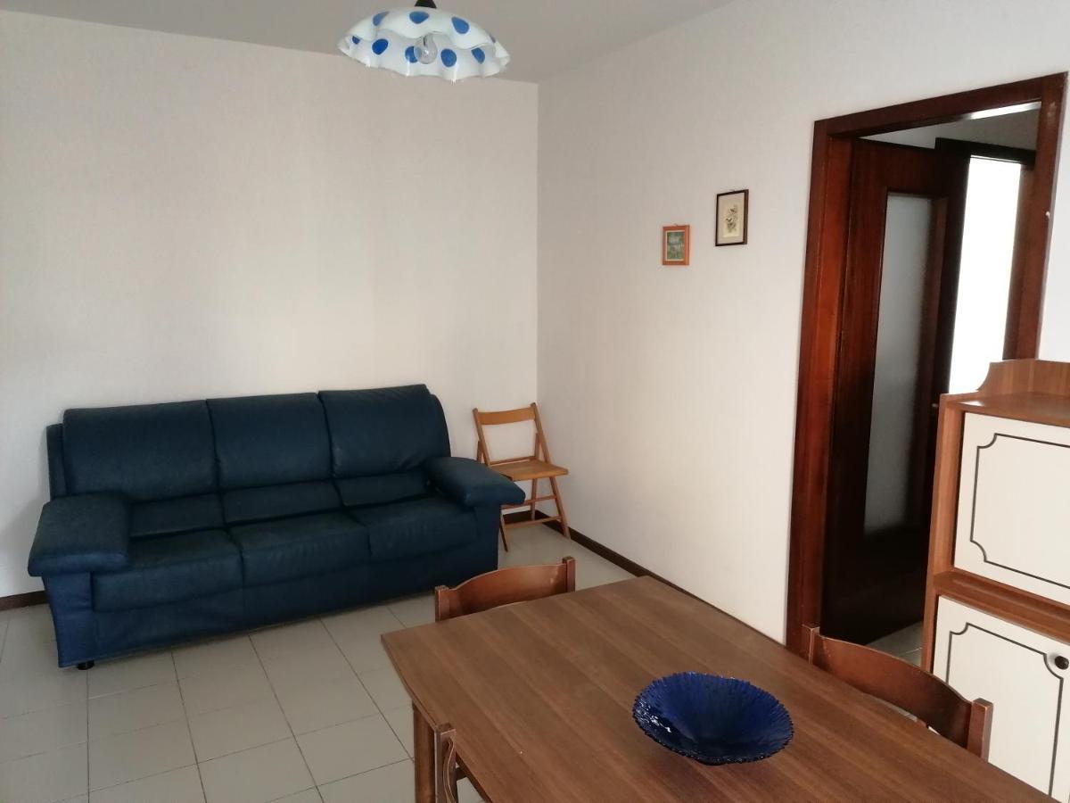 Condominio Rosa Lignano Sabbiadoro Eksteriør billede
