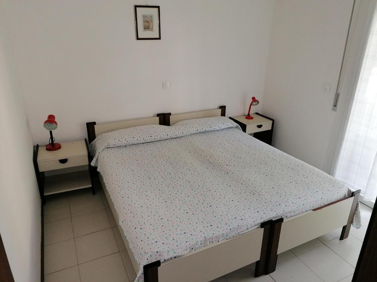 Condominio Rosa Lignano Sabbiadoro Eksteriør billede