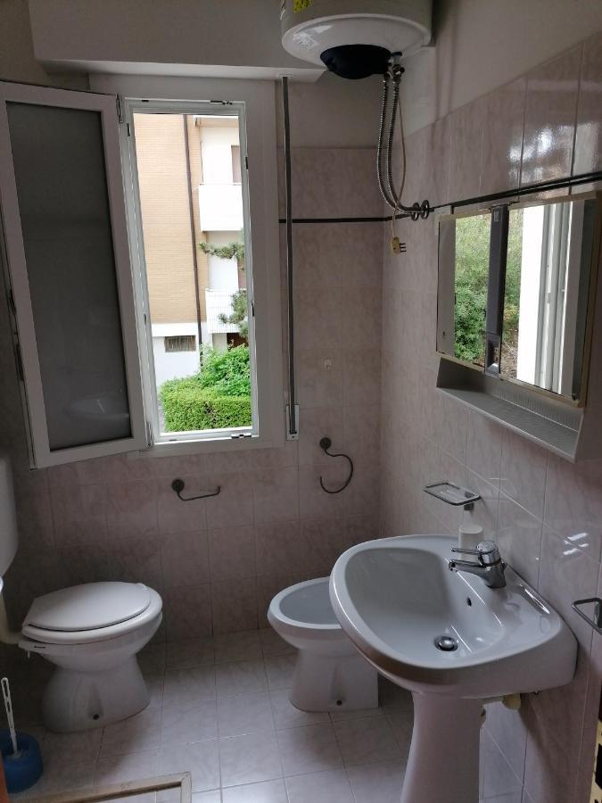 Condominio Rosa Lignano Sabbiadoro Eksteriør billede