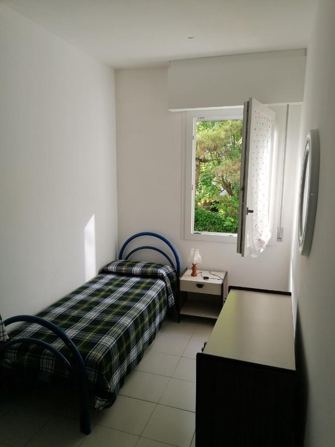 Condominio Rosa Lignano Sabbiadoro Eksteriør billede